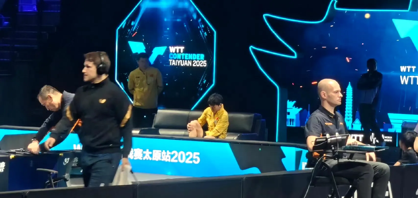 JackeyLove连续三场比赛得分超过险胜，老鹰不断突破！观众掌声雷动(jackeylove集锦)